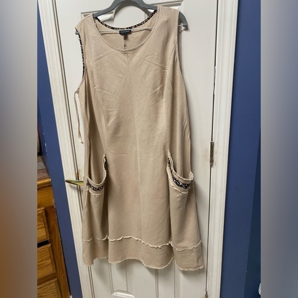 Roz & Ali plus size 20 linen sleeveless animal print dress - Picture 3 of 6